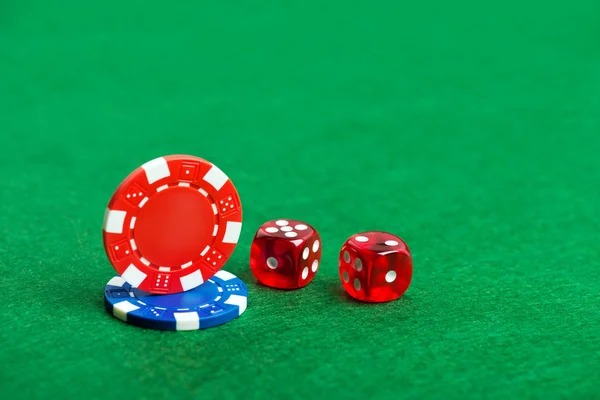 dsobet app live-dealer table interface with chat and betting controls